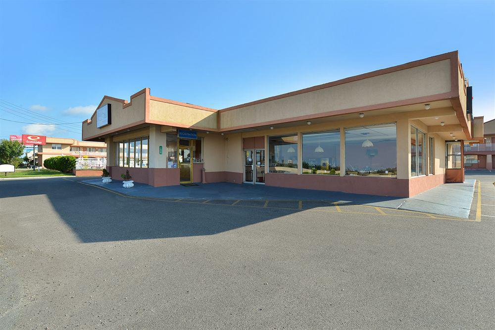 Bayview And Atlantic Motel